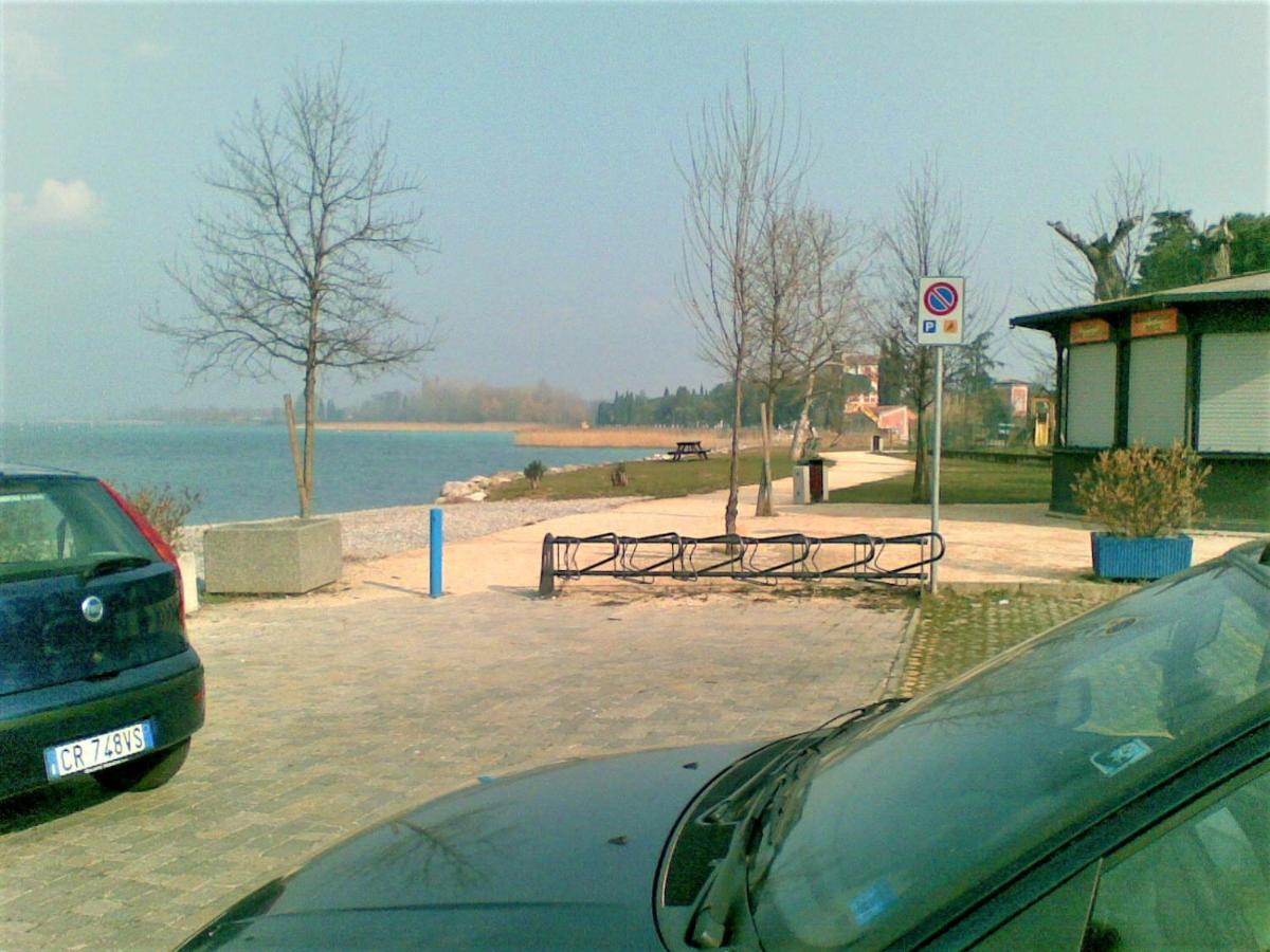 Casa Gisela Desenzano del Garda Exterior foto